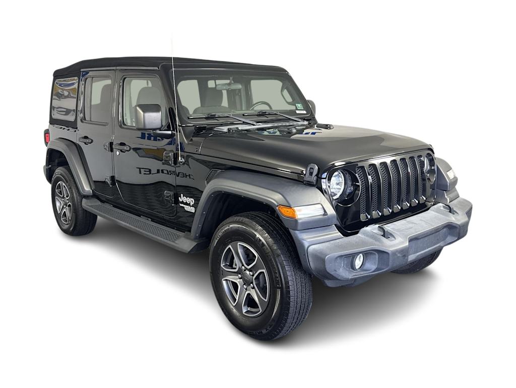 Thumbnail: 2020 Jeep Wrangler - 17
