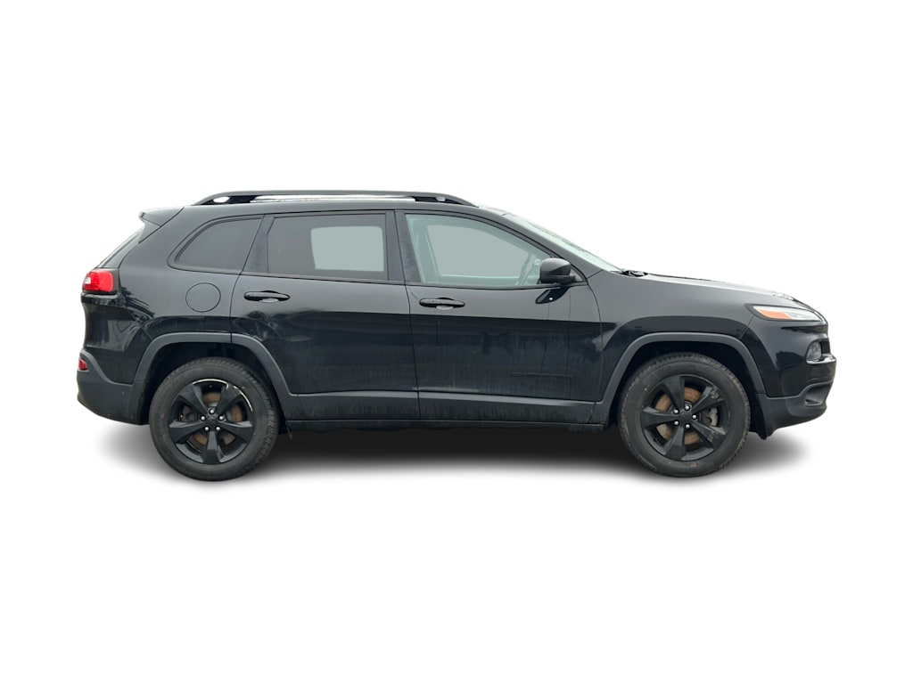Thumbnail: 2018 Jeep Cherokee - 15