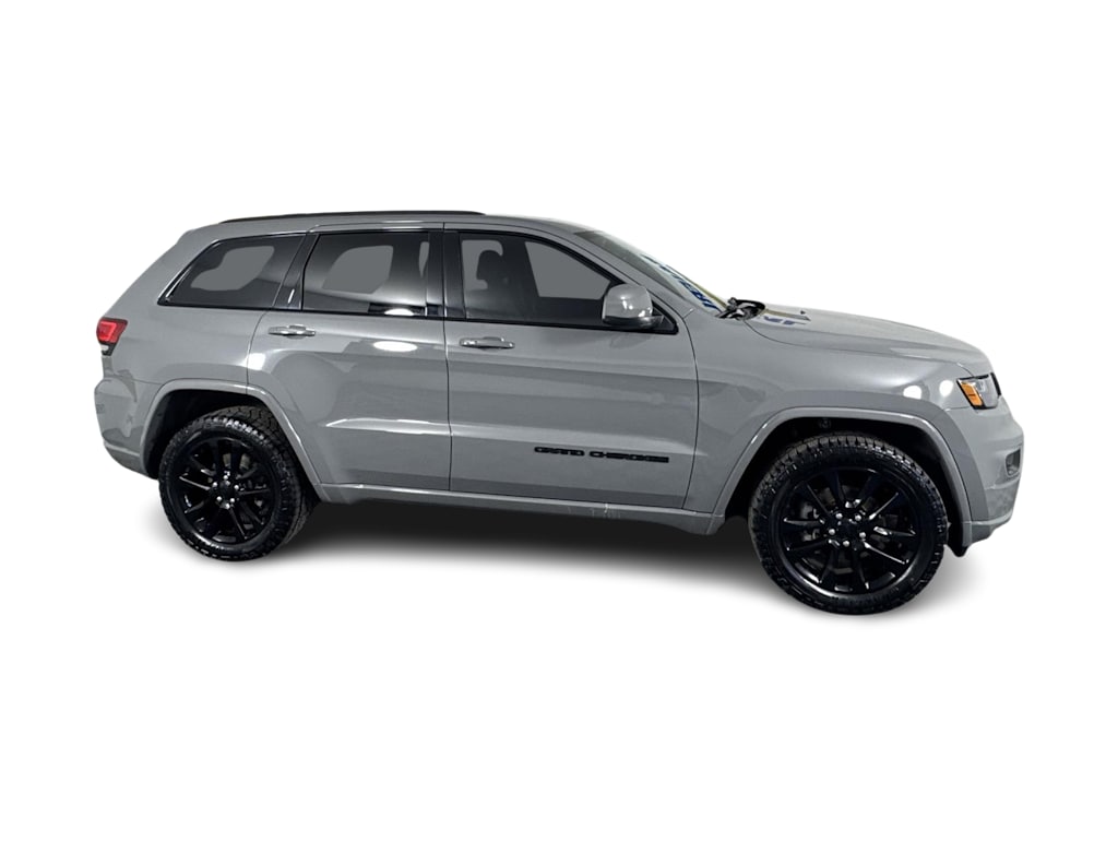Thumbnail: 2020 Jeep Grand Cherokee - 16