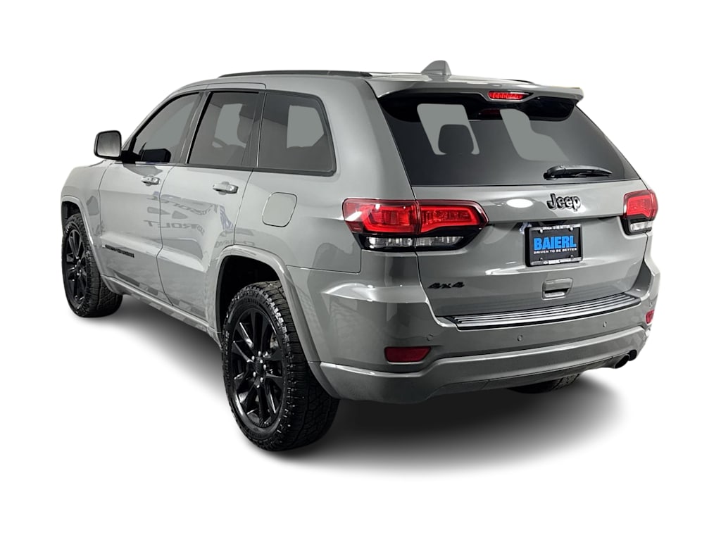 Thumbnail: 2020 Jeep Grand Cherokee - 3