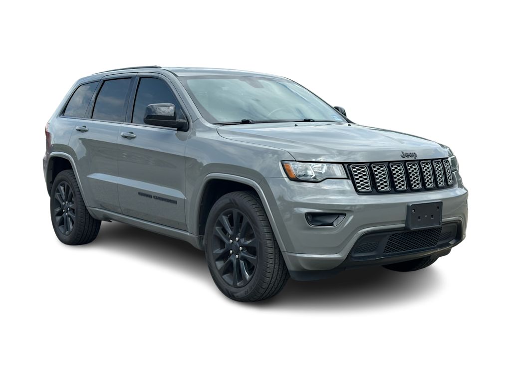 Thumbnail: 2020 Jeep Grand Cherokee - 14