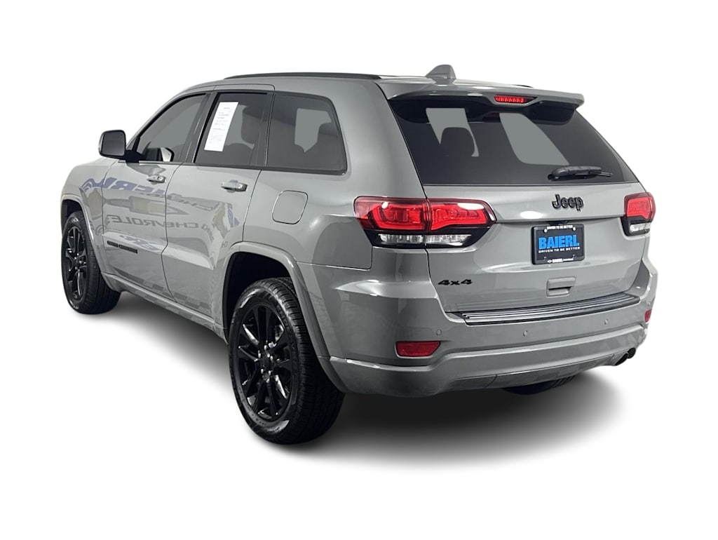 Thumbnail: 2020 Jeep Grand Cherokee - 3