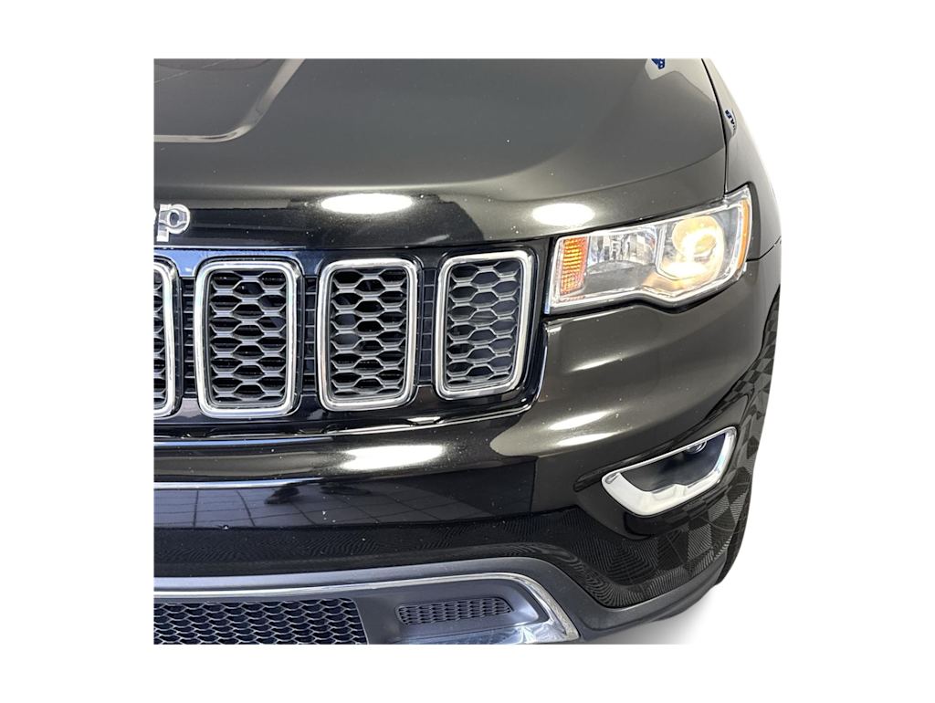 Thumbnail: 2020 Jeep Grand Cherokee - 17