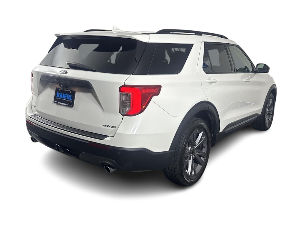 Thumbnail: 2022 Ford Explorer - 14