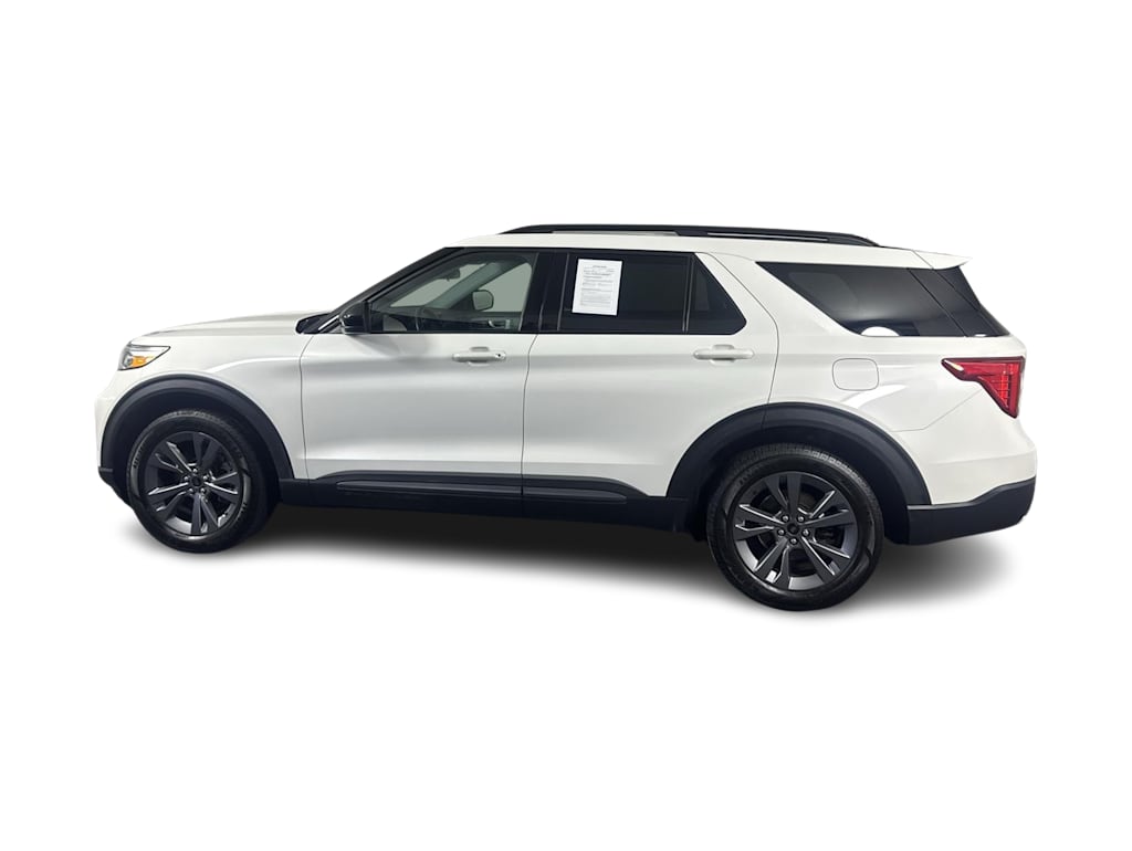 Thumbnail: 2022 Ford Explorer - 2