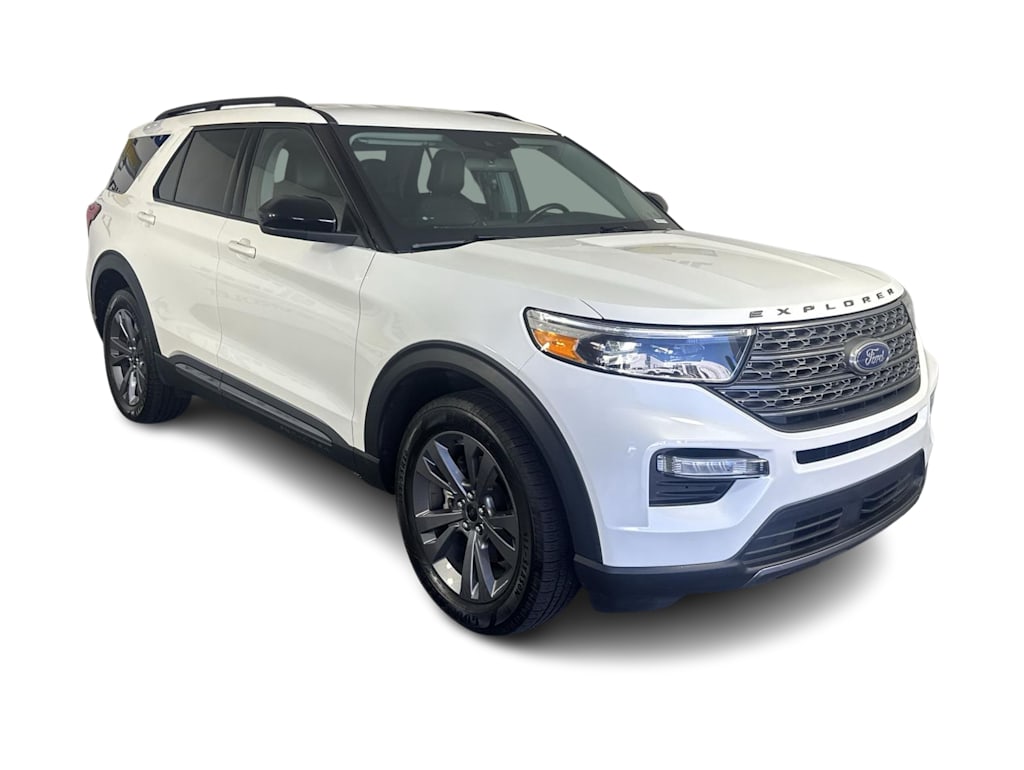 Thumbnail: 2022 Ford Explorer - 16