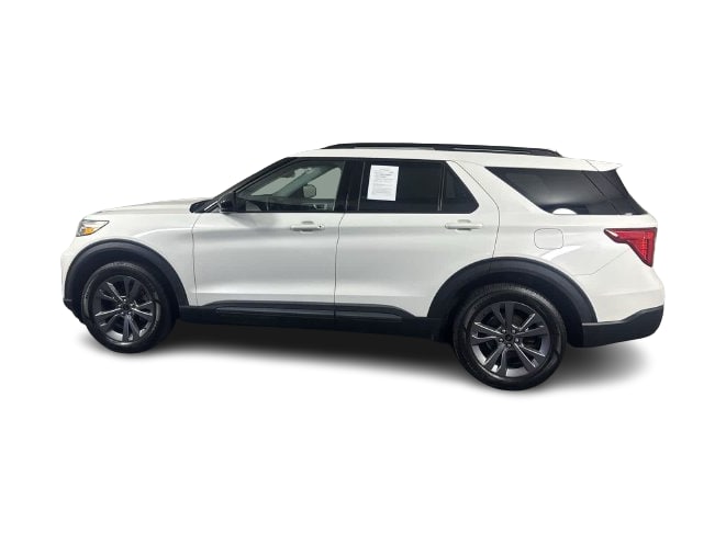 Thumbnail: 2022 Ford Explorer - 2