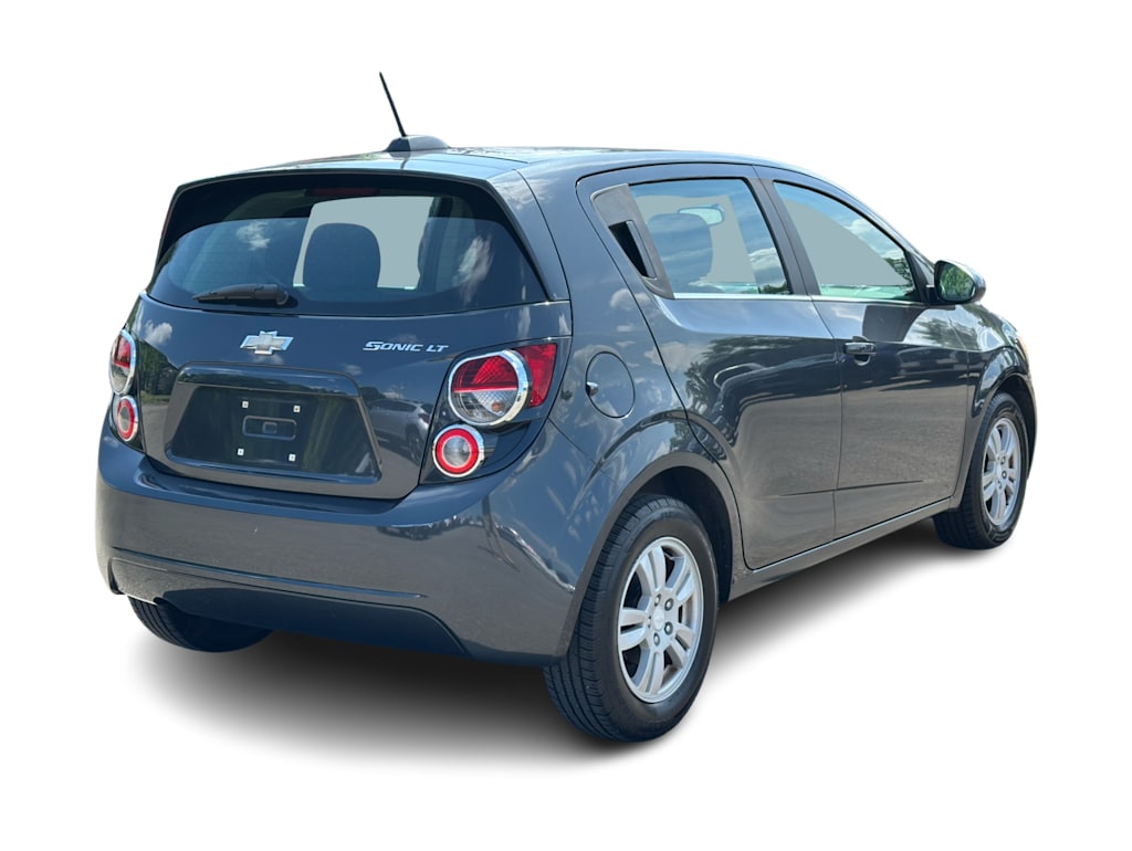 Thumbnail: 2015 Chevrolet Sonic - 14