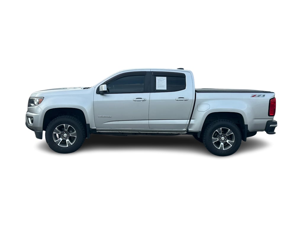 Thumbnail: 2015 Chevrolet Colorado - 3