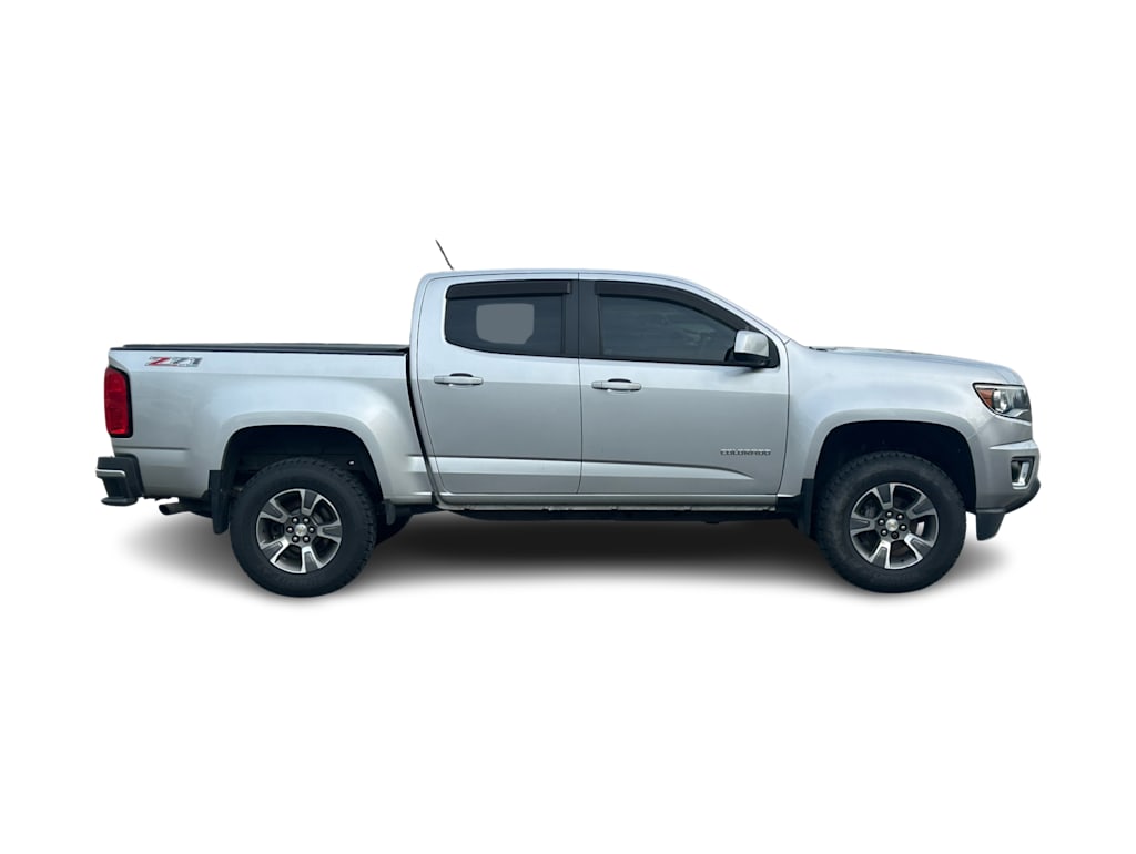 Thumbnail: 2015 Chevrolet Colorado - 16