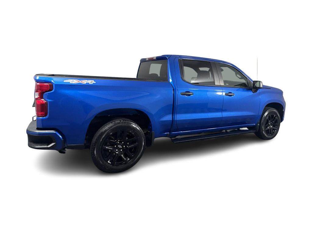 Thumbnail: 2023 Chevrolet Silverado 1500 - 17