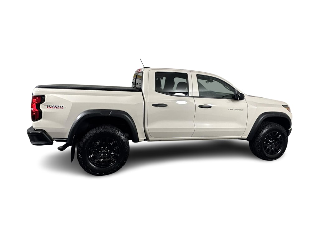 Thumbnail: 2026 Chevrolet Colorado - 16
