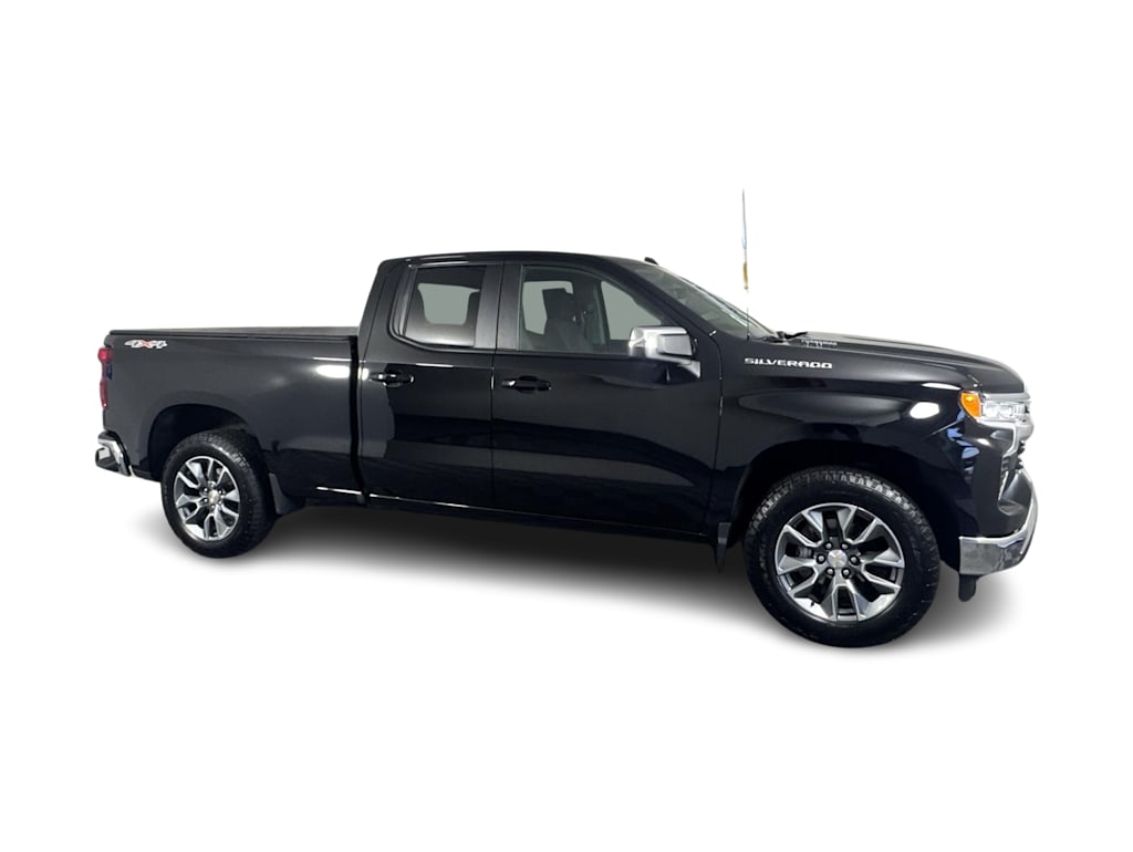 Thumbnail: 2026 Chevrolet Silverado 1500 - 16