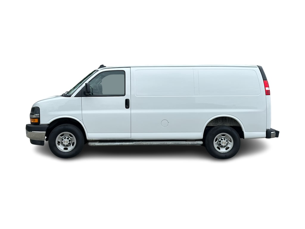 Thumbnail: 2025 Chevrolet Express - 3