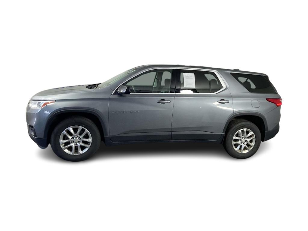 Thumbnail: 2018 Chevrolet Traverse - 2