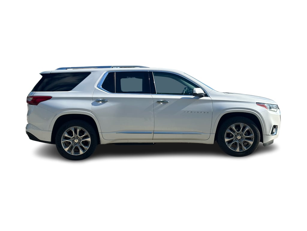 Thumbnail: 2018 Chevrolet Traverse - 17