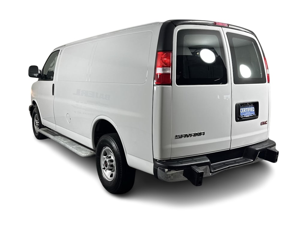 Thumbnail: 2024 GMC Savana - 3