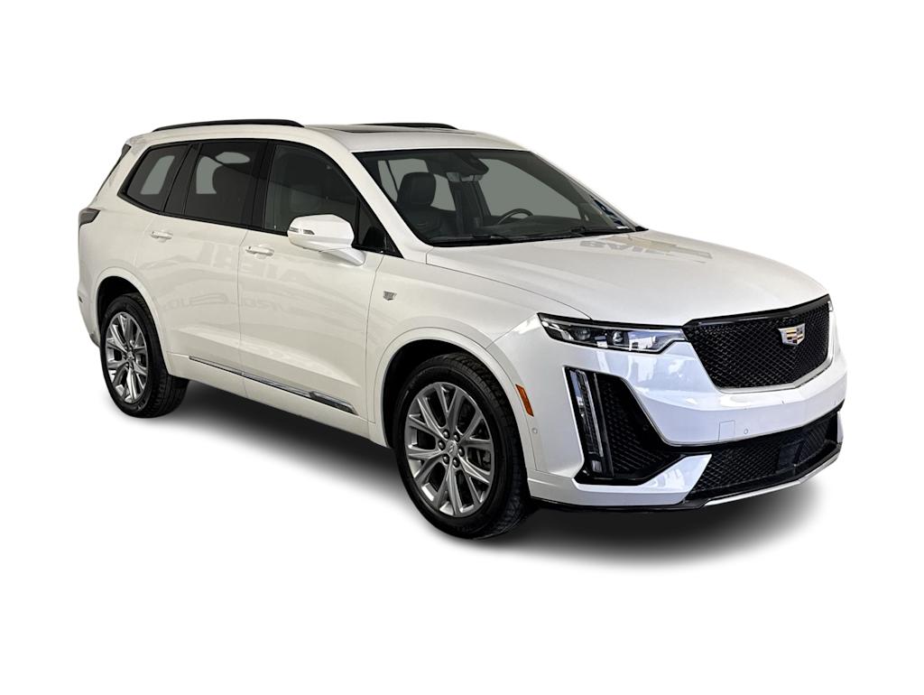 Thumbnail: 2020 Cadillac XT6 - 16