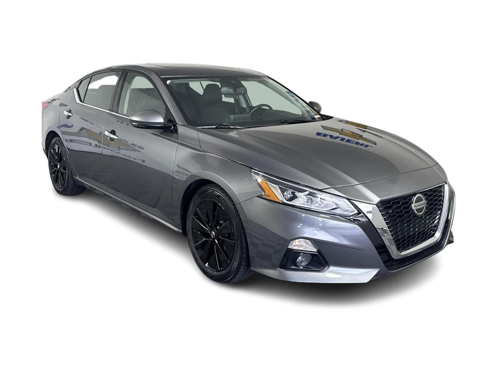 Thumbnail: 2019 Nissan Altima - 15