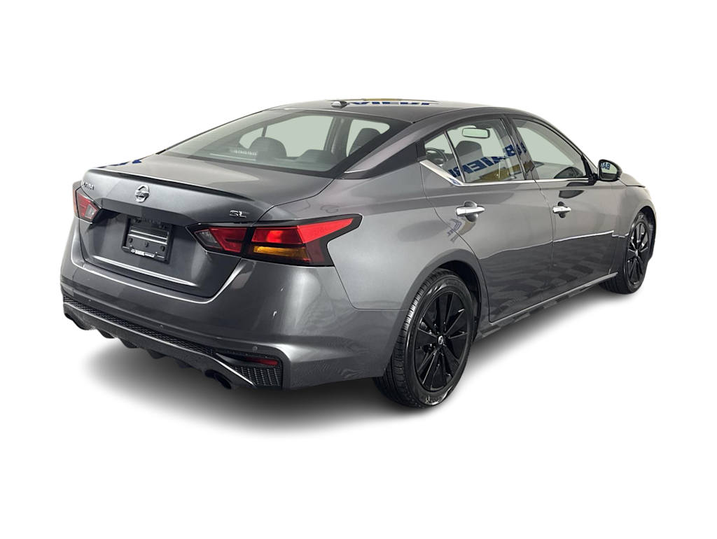 Thumbnail: 2019 Nissan Altima - 13