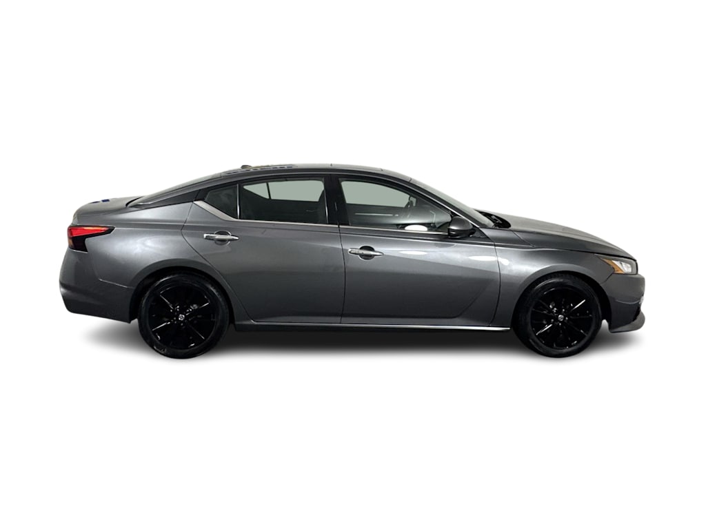 Thumbnail: 2019 Nissan Altima - 14