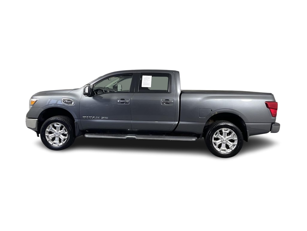 Thumbnail: 2017 Nissan Titan - 2
