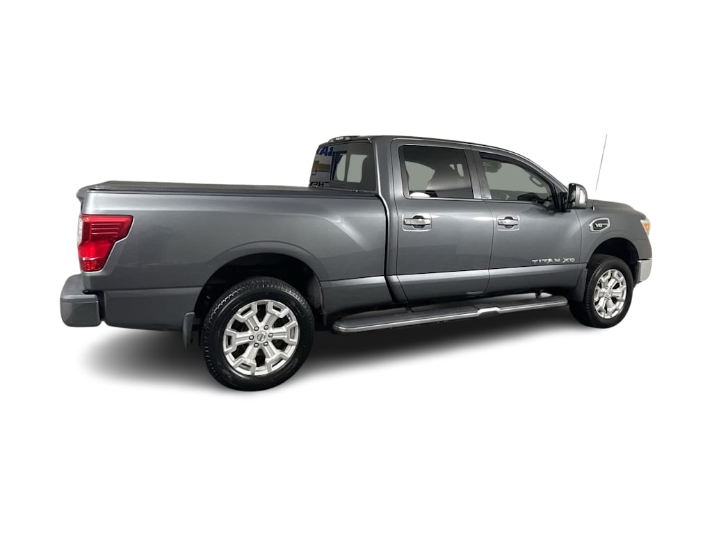 Thumbnail: 2017 Nissan Titan - 16
