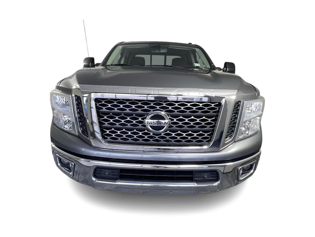 Thumbnail: 2017 Nissan Titan - 5