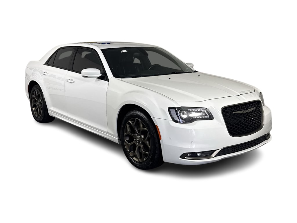 Thumbnail: 2016 Chrysler 300 - 14