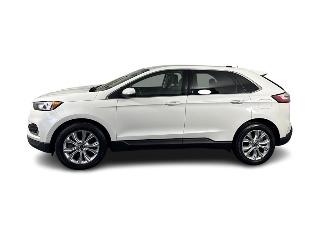 Thumbnail: 2021 Ford Edge - 2