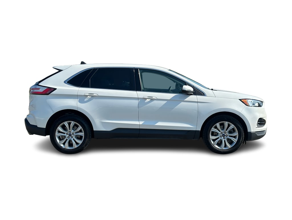 Thumbnail: 2021 Ford Edge - 16