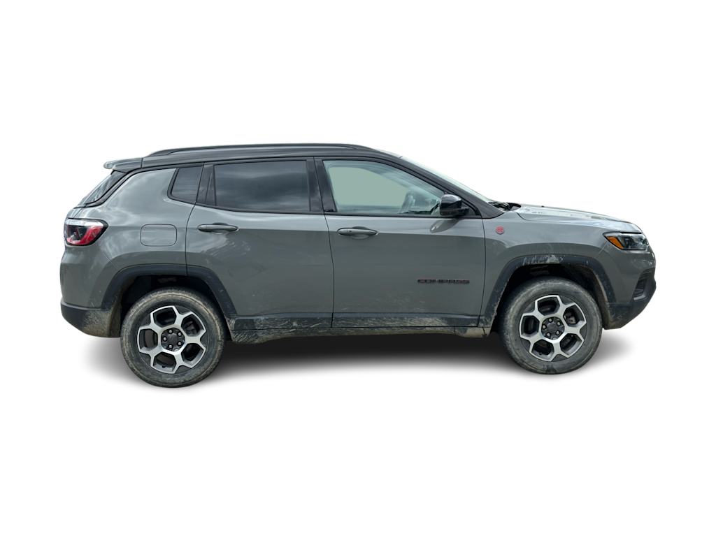 Thumbnail: 2022 Jeep Compass - 14