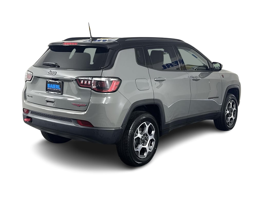 Thumbnail: 2022 Jeep Compass - 13