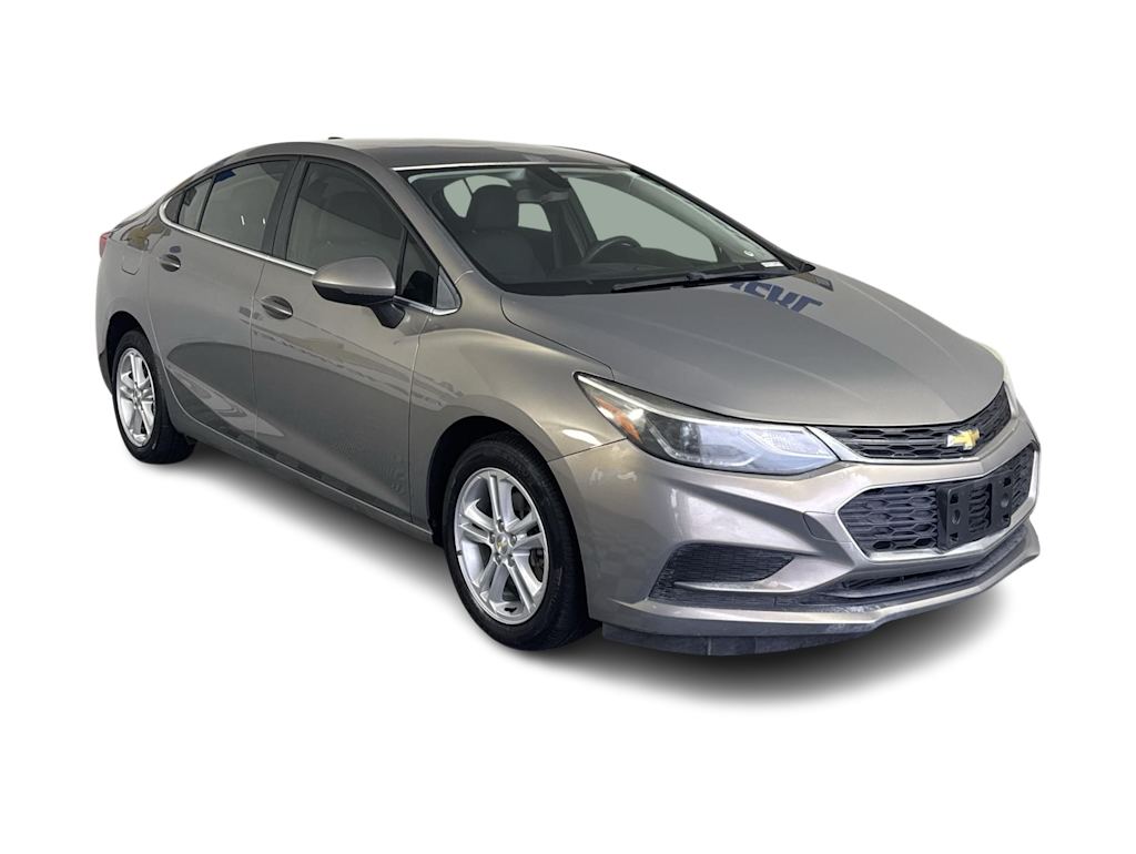 Thumbnail: 2017 Chevrolet Cruze - 16