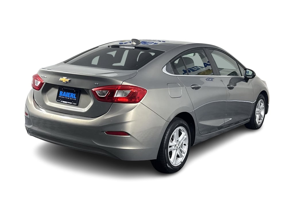 Thumbnail: 2017 Chevrolet Cruze - 14