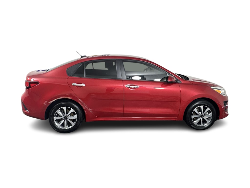 Thumbnail: 2022 Kia Rio - 15