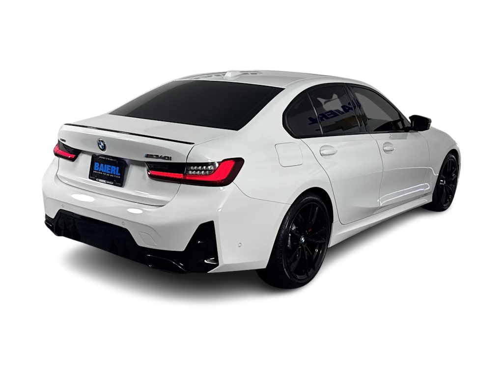 Thumbnail: 2025 BMW 3 Series - 15