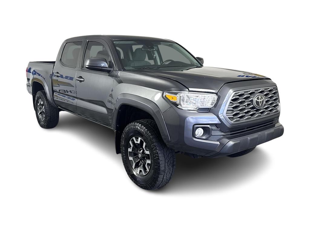 Thumbnail: 2020 Toyota Tacoma - 17