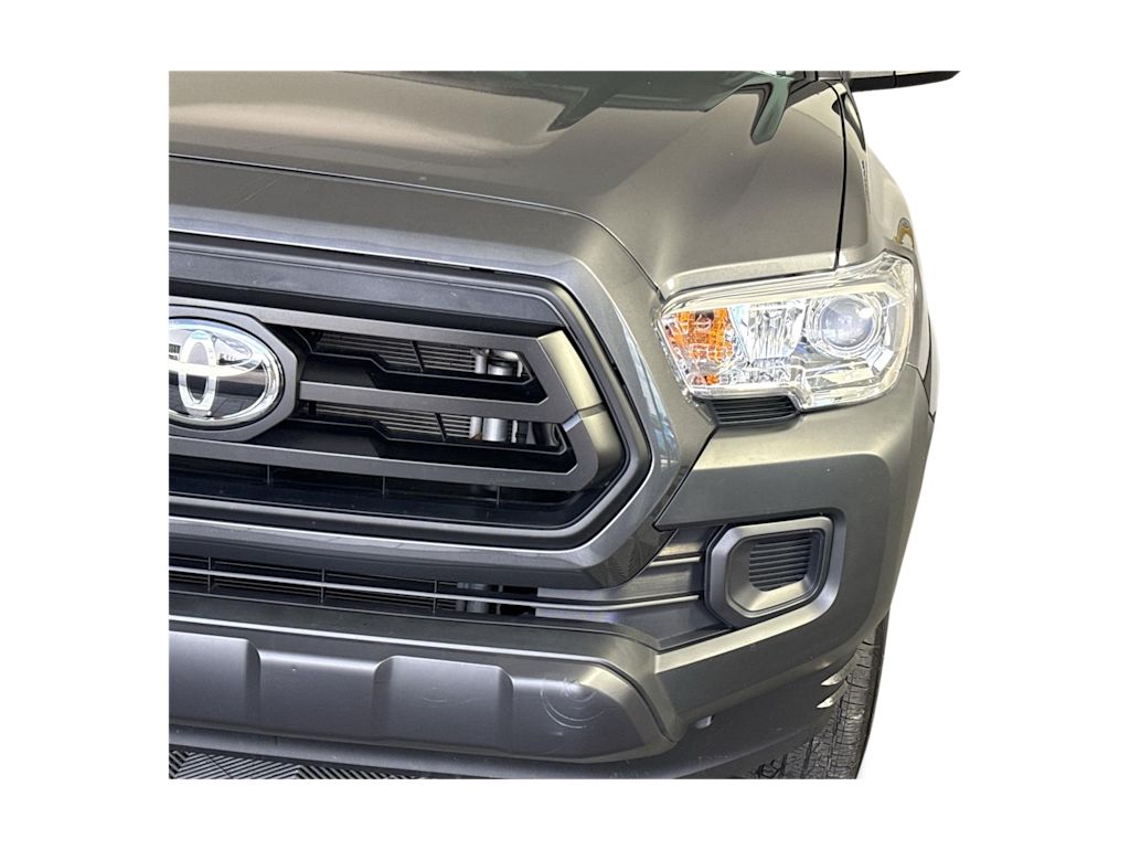 Thumbnail: 2023 Toyota Tacoma - 15