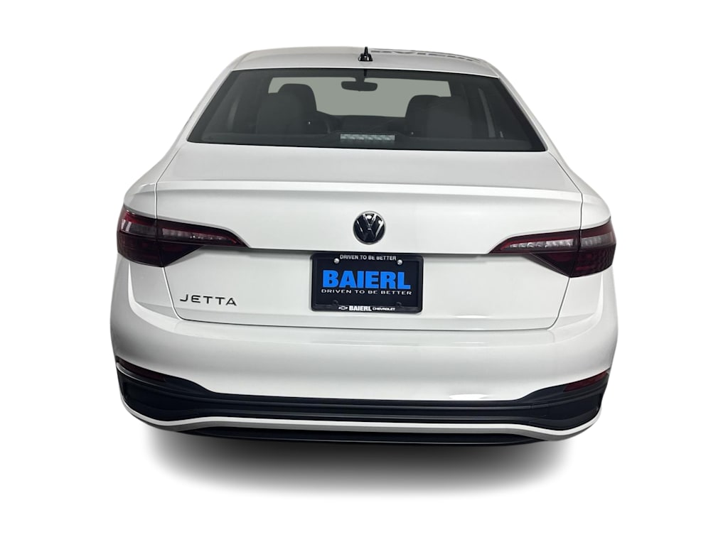 Thumbnail: 2023 Volkswagen Jetta - 4