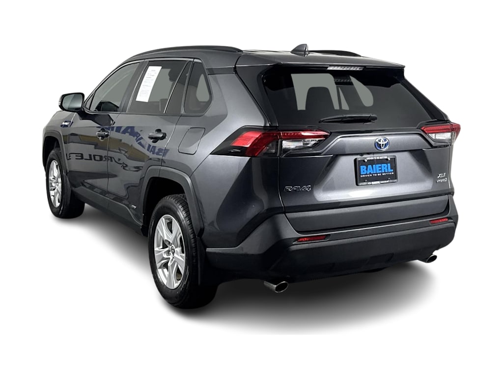 Thumbnail: 2021 Toyota RAV4 - 3