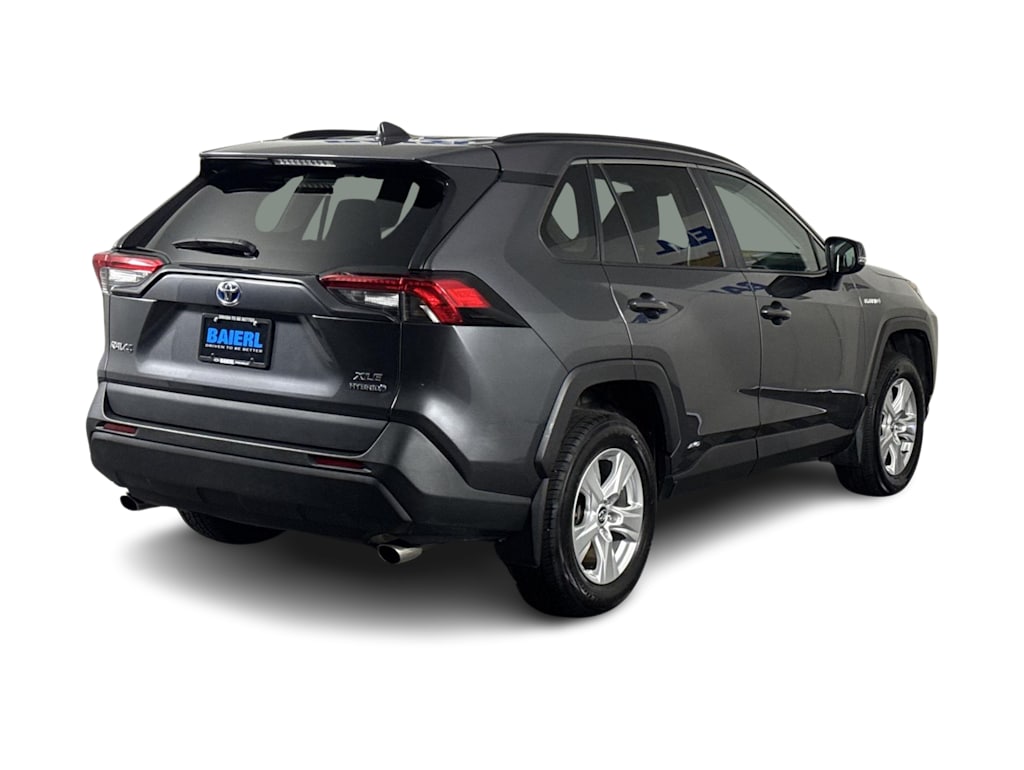Thumbnail: 2021 Toyota RAV4 - 14