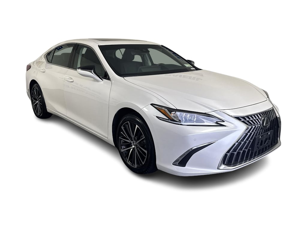Thumbnail: 2024 Lexus ES - 17