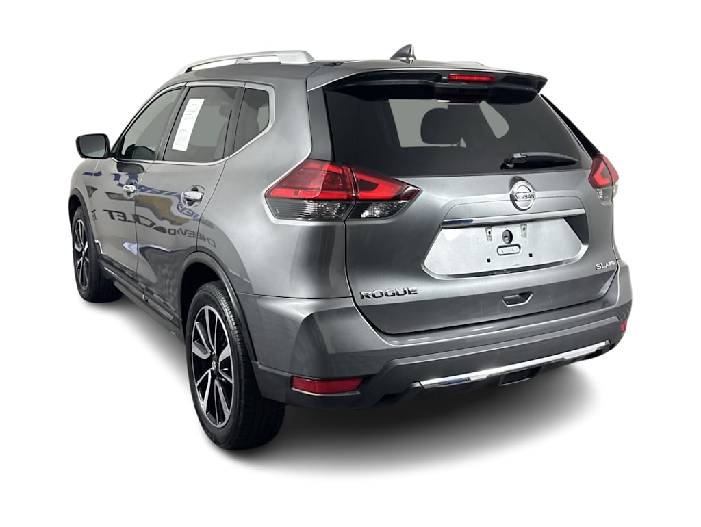 Thumbnail: 2017 Nissan Rogue - 3
