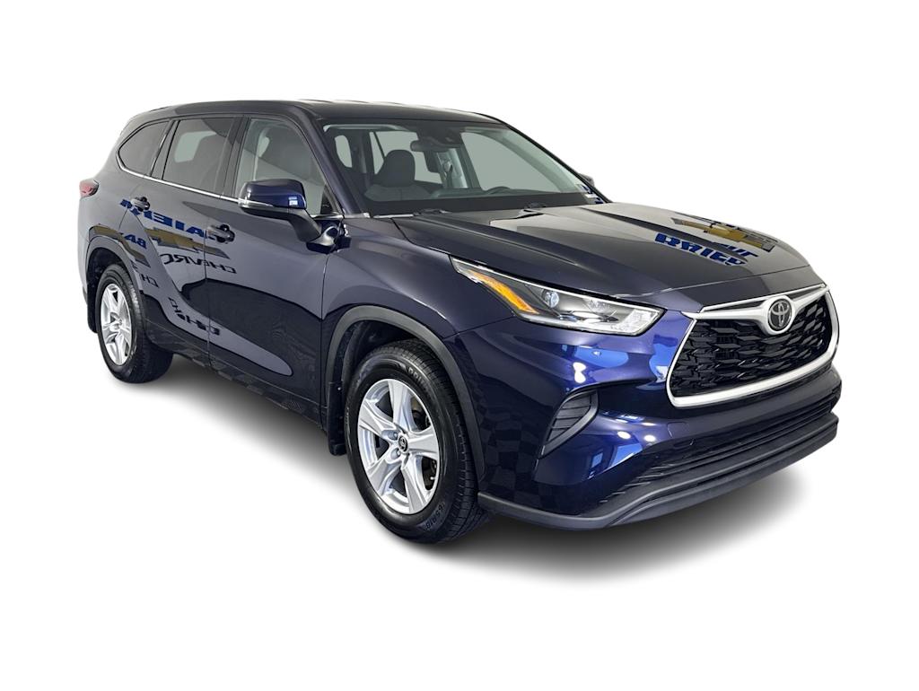 Thumbnail: 2021 Toyota Highlander - 15