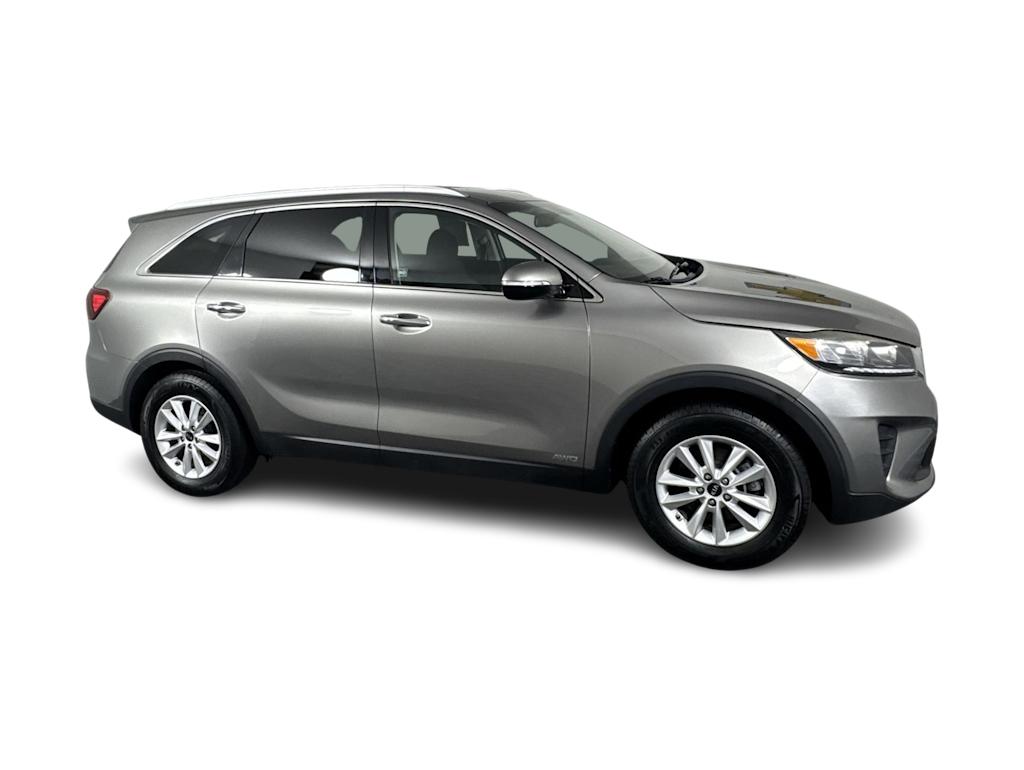 2019 Kia Sorento LX 17