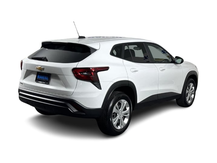Thumbnail: 2024 Chevrolet Trax - 14