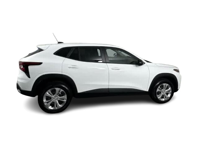 Thumbnail: 2024 Chevrolet Trax - 15