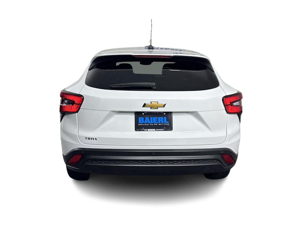 Thumbnail: 2024 Chevrolet Trax - 4
