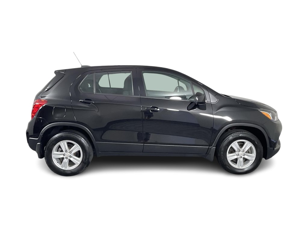 Thumbnail: 2020 Chevrolet Trax - 15